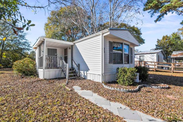 25 Crooked Island Circle, Murrells Inlet, SC 29576