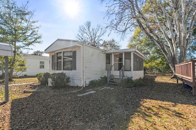 25 Crooked Island Circle, Murrells Inlet, SC 29576