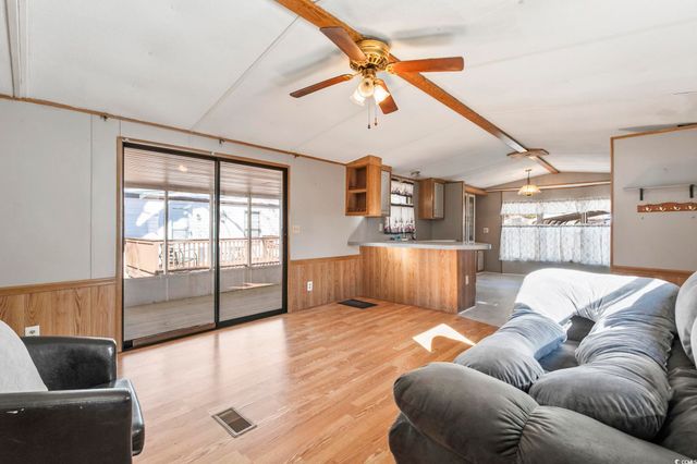 25 Crooked Island Circle, Murrells Inlet, SC 29576