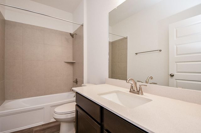 7711 Pale Petunia Trail, Katy, TX 77493