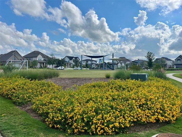 7711 Pale Petunia Trail, Katy, TX 77493