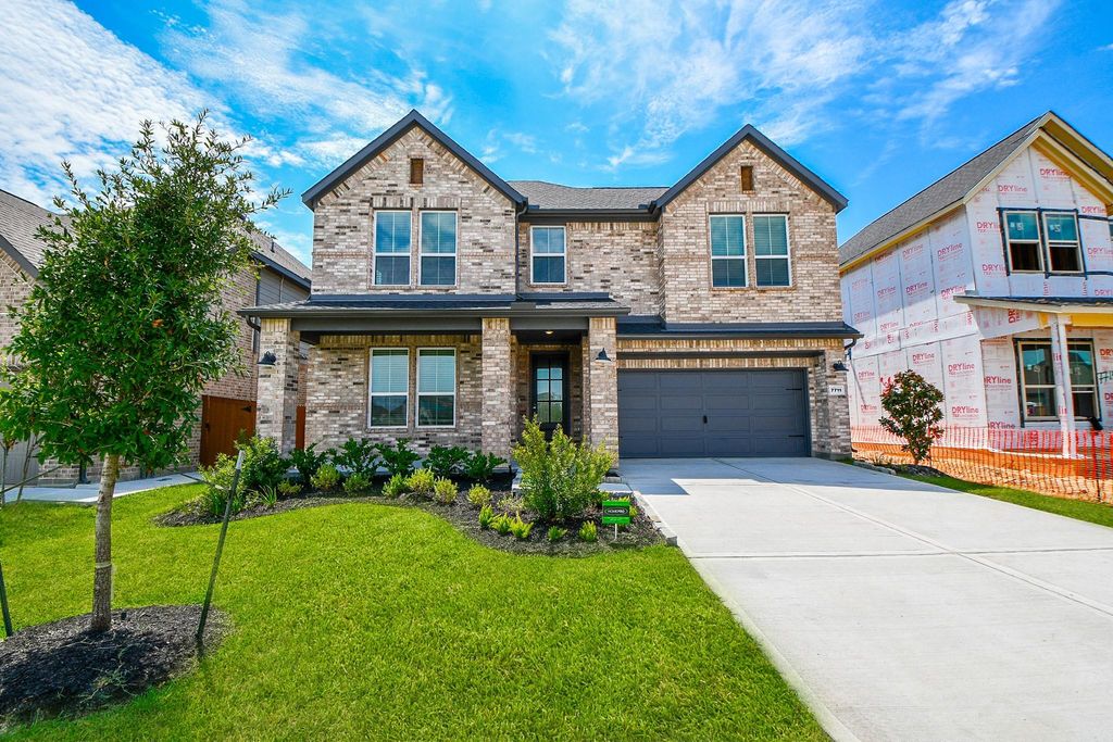 7711 Pale Petunia Trail, Katy, TX 77493