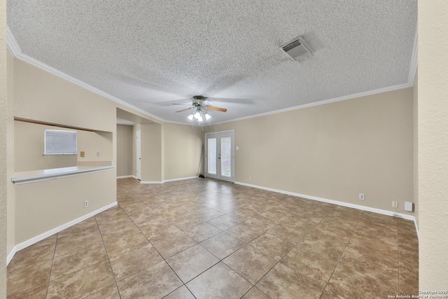 807 S Ellison Dr, San Antonio, TX 78245