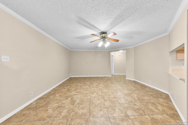 807 S Ellison Dr, San Antonio, TX 78245