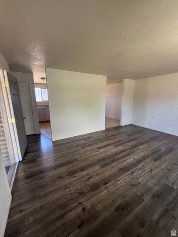 3419 S MOCKINGBIRD WAY, West Valley City, UT 84119 — photo 2