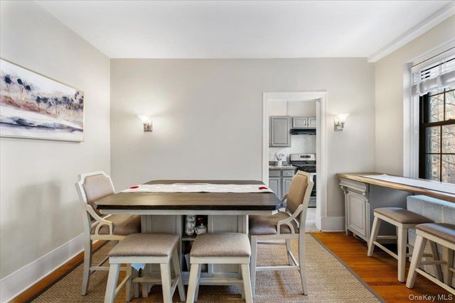 824 Bronx River Road 3A, Bronxville, NY 10708