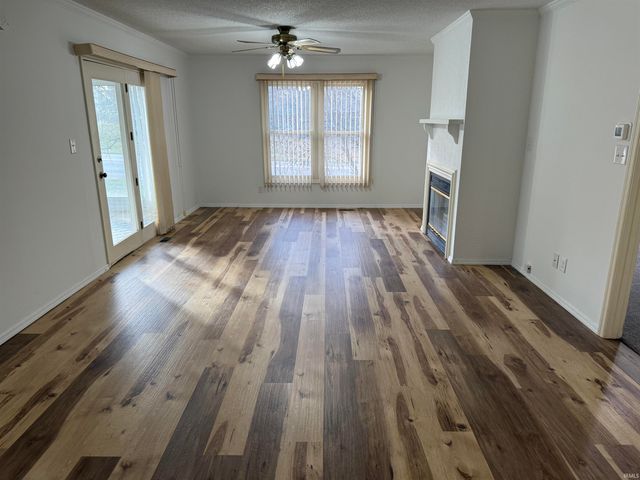 3910 S Laurel Court, Bloomington, IN 47401