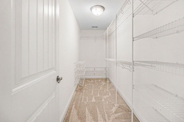 2411 Nottingham Drive, Valparaiso, IN 46383