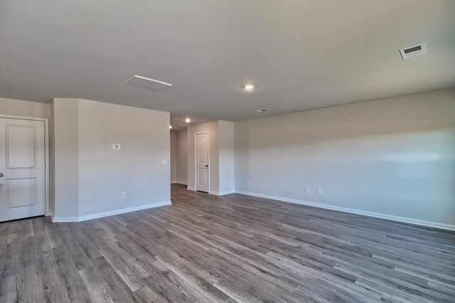 2370 Daylilly Street, Sumter, SC 29153