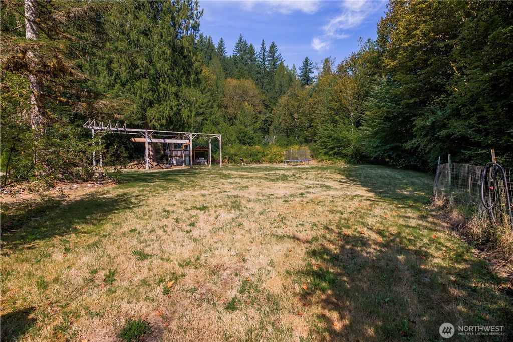9305 312th Avenue SE, Issaquah, WA 98027