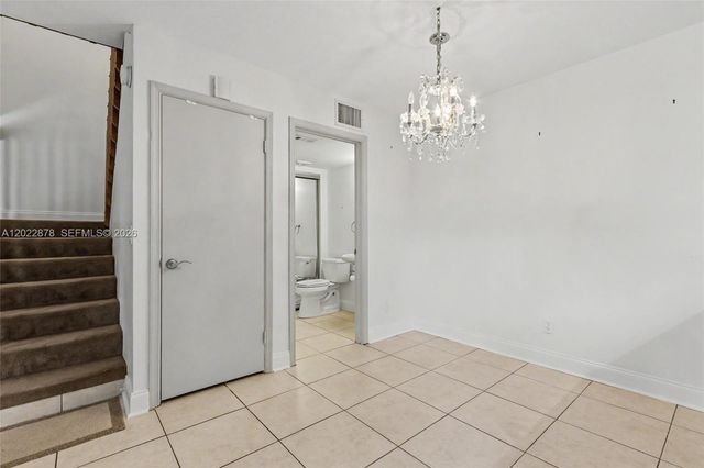 1530 W Harmony Lake Cir, Davie, FL 33324