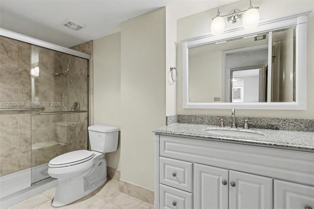 1530 W Harmony Lake Cir, Davie, FL 33324