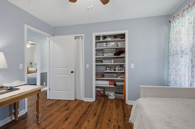 5606 Hopewell Rd, Springfield, TN 37172