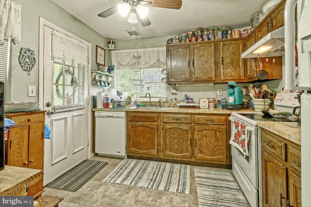 105 BUCKINGHAM DR, Southampton, NJ 08088