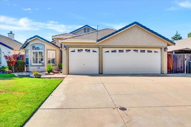 521 Pecan Dr, Ripon, CA 95366