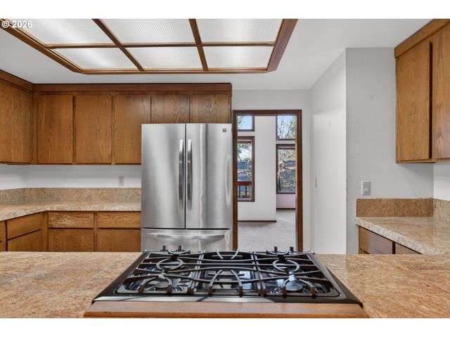 5205 Sw 153RD Ave, Beaverton, OR 97007