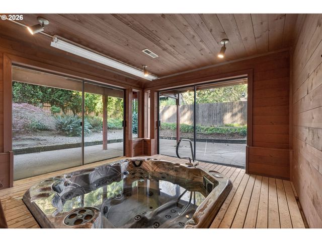 5205 Sw 153RD Ave, Beaverton, OR 97007