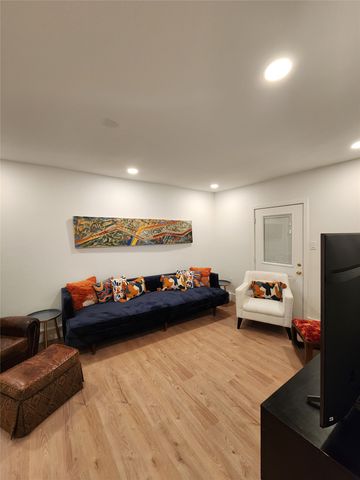 12005 Oberlin Drive, Dallas, TX 75243