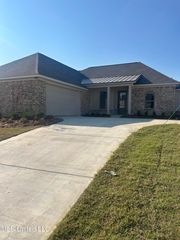 505 Harper Cove, Flowood, MS 39232