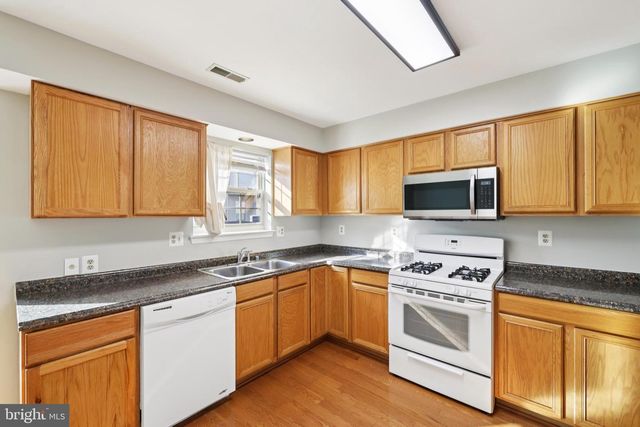 6605 EIDERDOWN CT, Glen Burnie, MD 21060