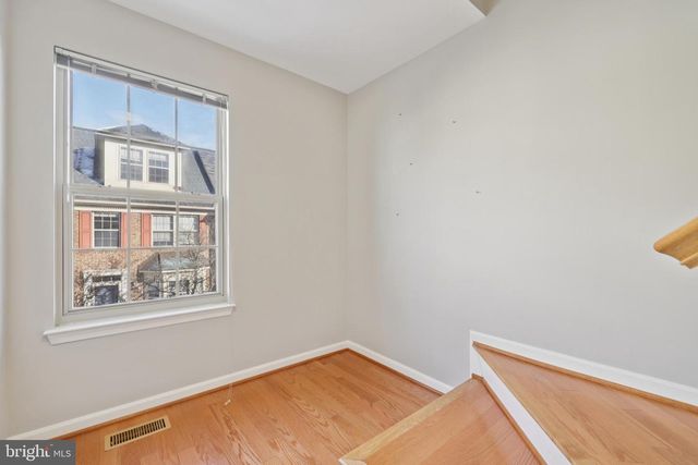 6605 EIDERDOWN CT, Glen Burnie, MD 21060