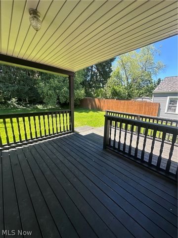 142 S Edgehill, Youngstown, OH 44515