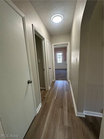 142 S Edgehill, Youngstown, OH 44515