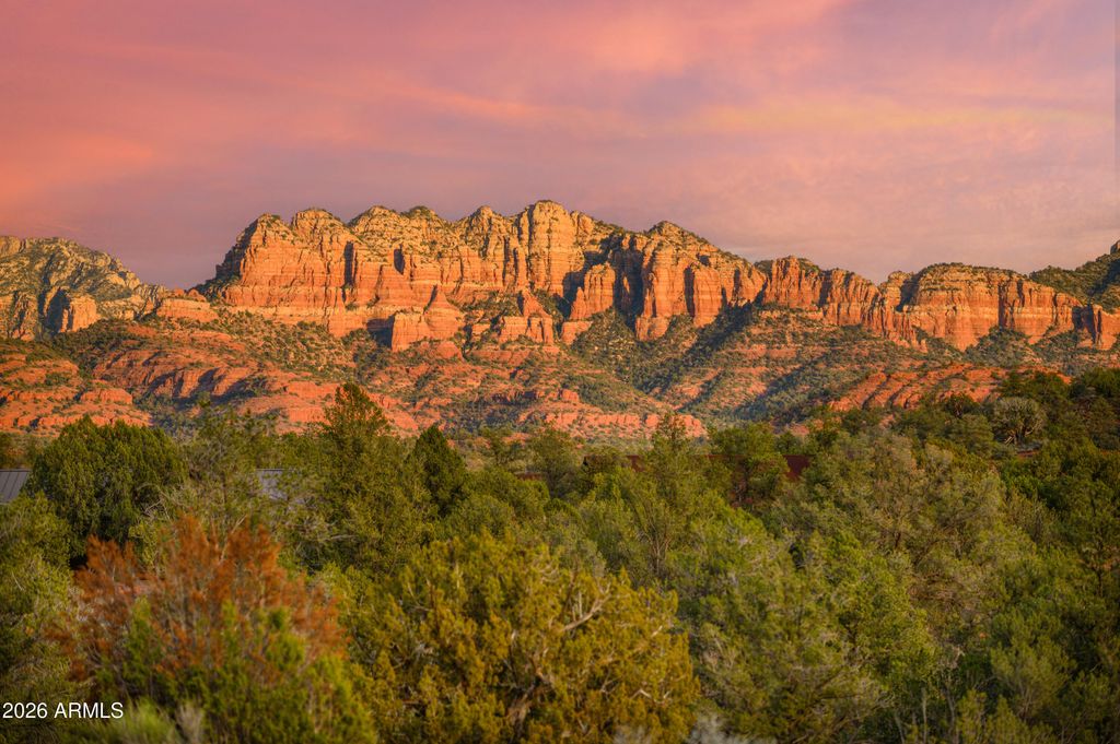 Image 5 of property listing at 35 RUSSET RIDGE Place 78, Sedona, AZ 86336