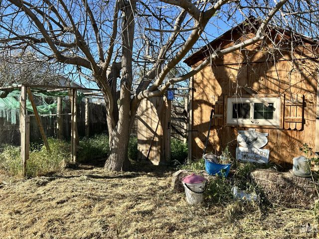 4112 Tyndall Avenue, Bakersfield, CA 93313