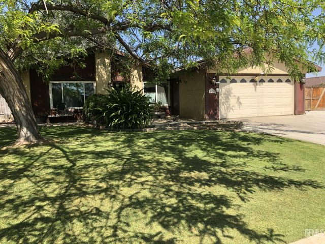 4112 Tyndall Avenue, Bakersfield, CA 93313