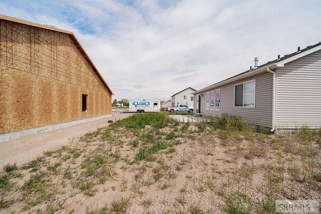 683 S 2315 W, Rexburg, ID 83440