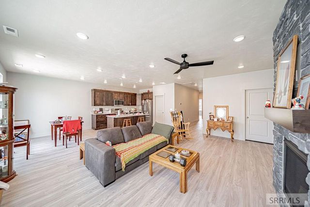 683 S 2315 W, Rexburg, ID 83440