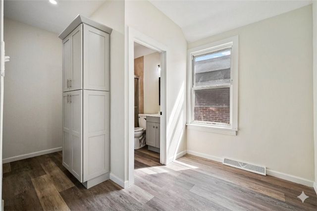 1407 Woodbourne Ave, Brookline, PA 15226