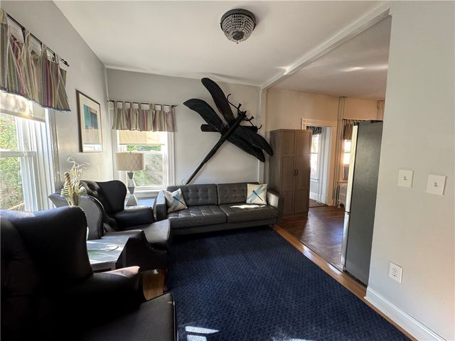 35 Brewer Street 1, Newport, RI 02840