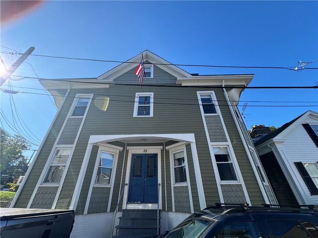 35 Brewer Street 1, Newport, RI 02840