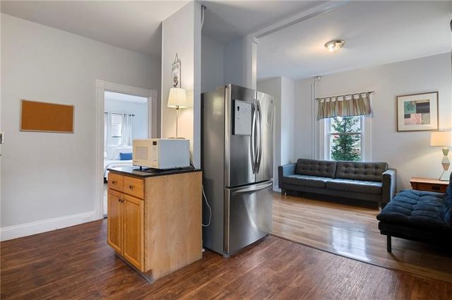35 Brewer Street 1, Newport, RI 02840
