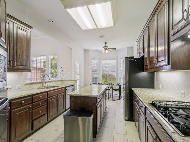 8108 Lynores Way, Plano, TX 75025
