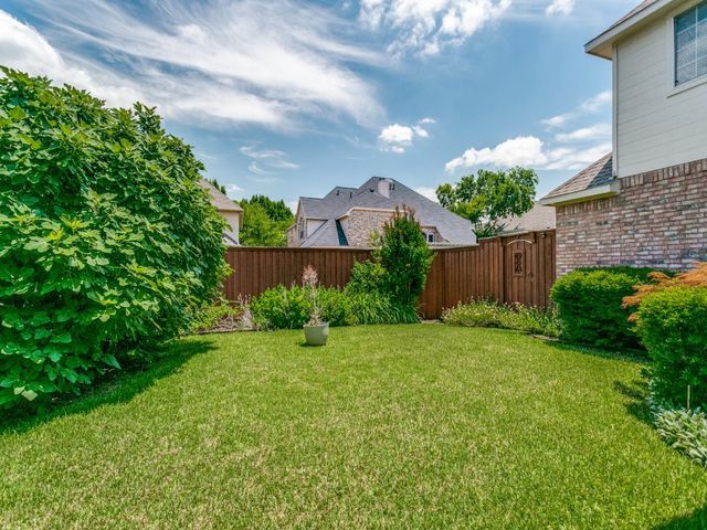 8108 Lynores Way, Plano, TX 75025
