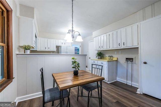 573 N Superior Avenue, Decatur, GA 30033