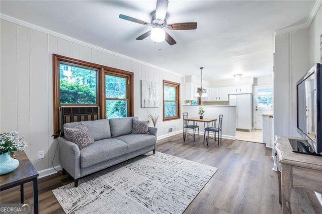 573 N Superior Avenue, Decatur, GA 30033