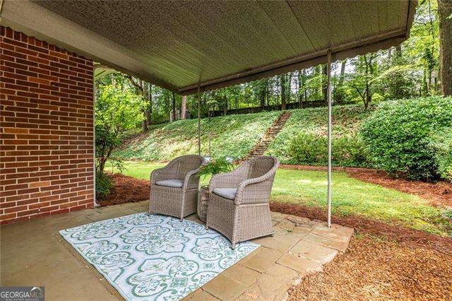573 N Superior Avenue, Decatur, GA 30033