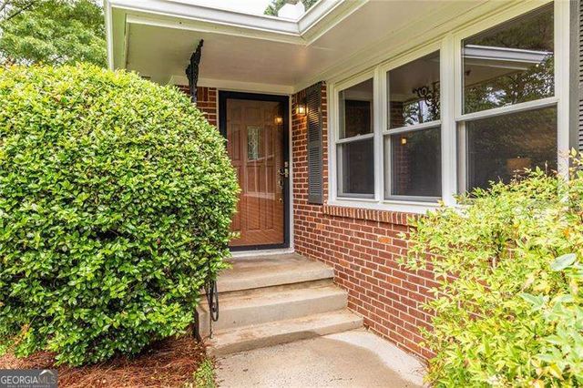 573 N Superior Avenue, Decatur, GA 30033