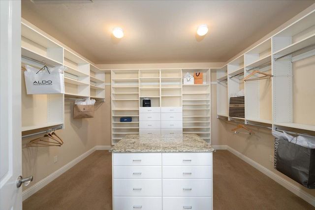 16315 Winchester Club Dr, Meadow Vista, CA 95722