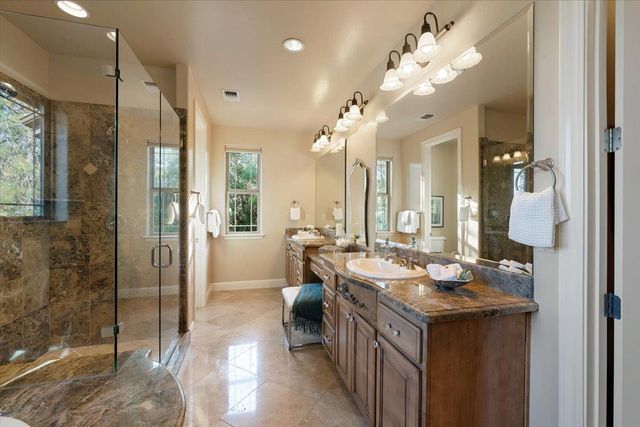 16315 Winchester Club Dr, Meadow Vista, CA 95722