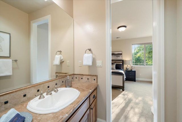 16315 Winchester Club Dr, Meadow Vista, CA 95722