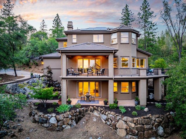 16315 Winchester Club Dr, Meadow Vista, CA 95722