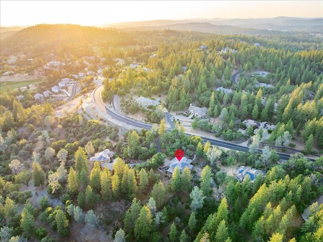 16315 Winchester Club Dr, Meadow Vista, CA 95722