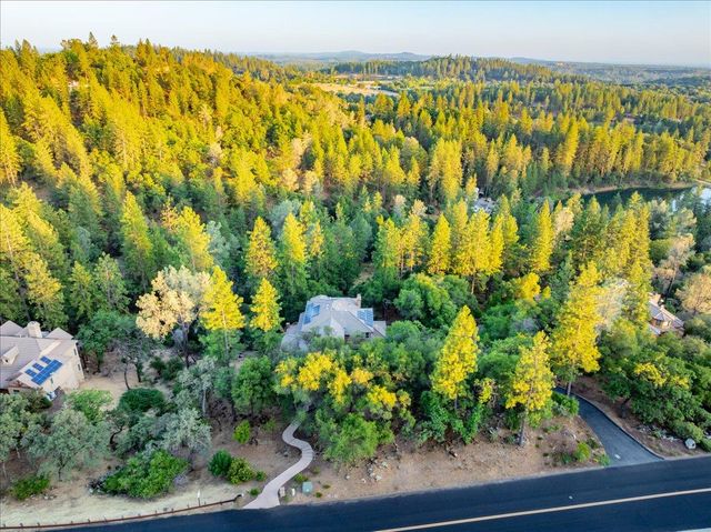 16315 Winchester Club Dr, Meadow Vista, CA 95722