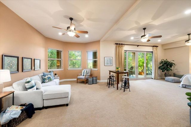 16315 Winchester Club Dr, Meadow Vista, CA 95722