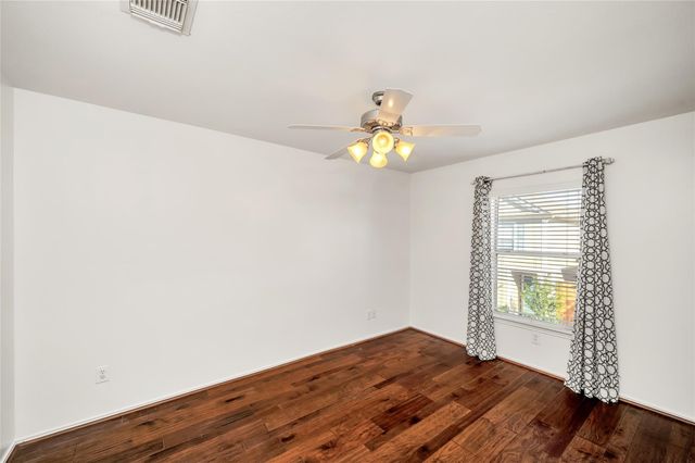 1719 Redwing Bluff Drive, Houston, TX 77009